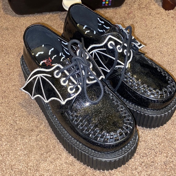 Demonia Shoes - Demonia Creeper 205 platform shoes